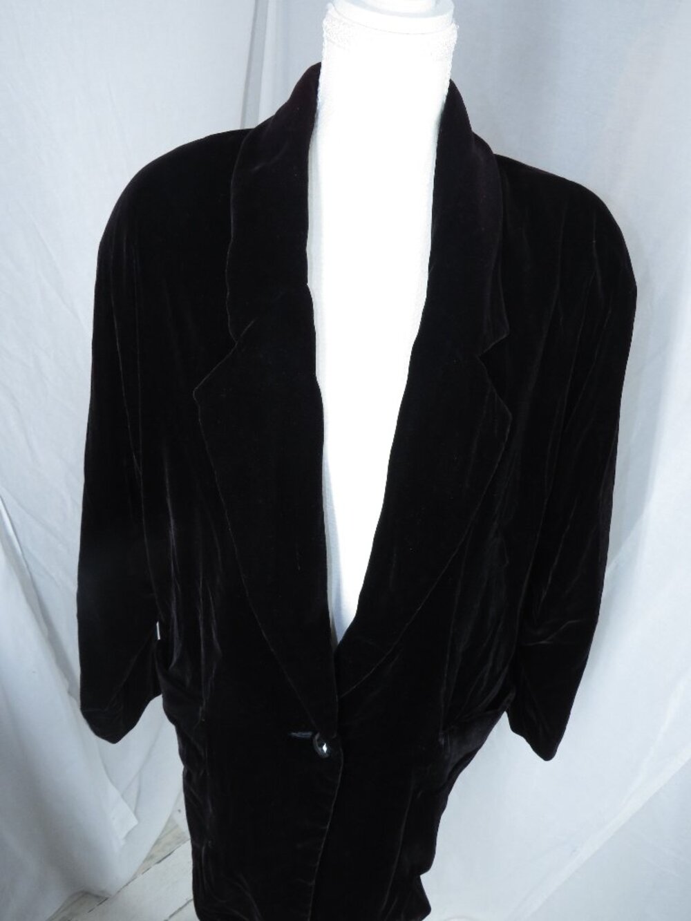 Vintage Adam Douglass Black Velvet Blazer M – Korea Made | Retro Evening Jacket